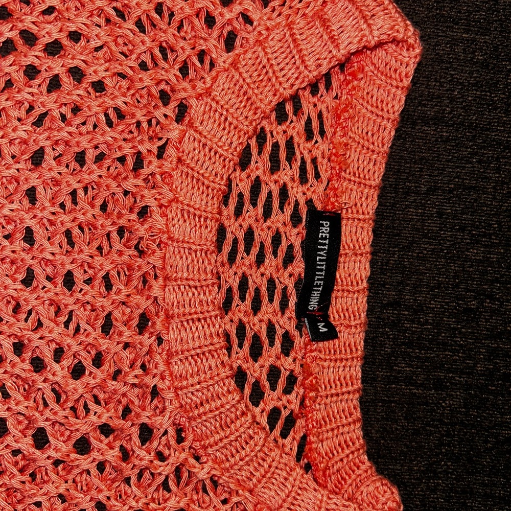 PrettyLittleThing Pink Crew Neck Sweater with Intricate Knit Design